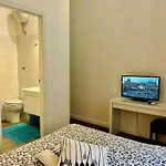 La Terrazza A San Pietro ホームステイ ローマ